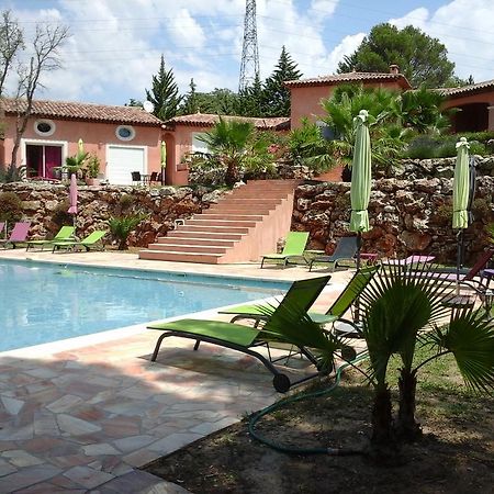 Hotel Mas Des Lys Roquebrune-sur Argens Exterior foto